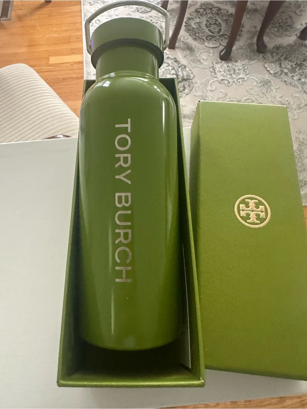 NWT Tory Burch Olive Green Logo Stainless Steel Water Bottle in gift box